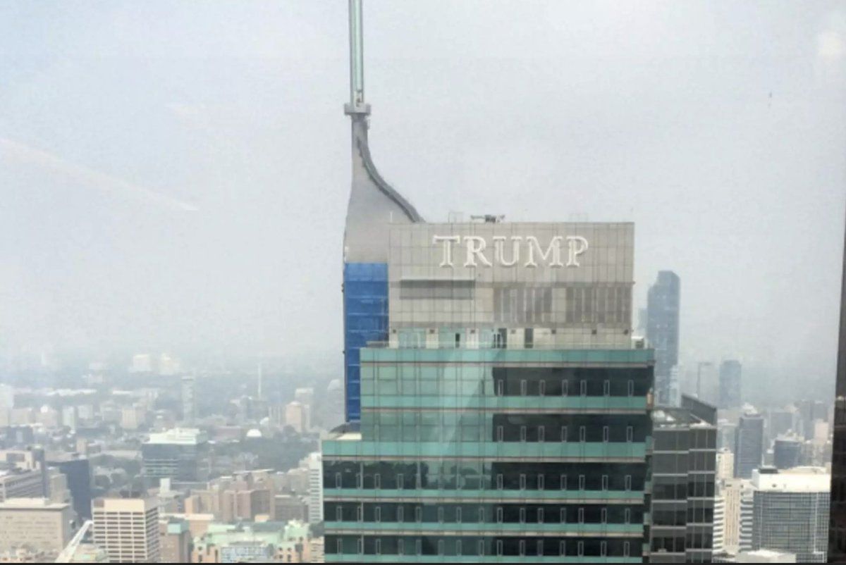 oh my god twitter doesn’t include alt text from images in their API